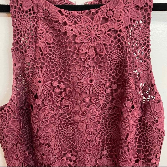 NWT WAYF ROSE LACE DRESS - Picture 7 of 8